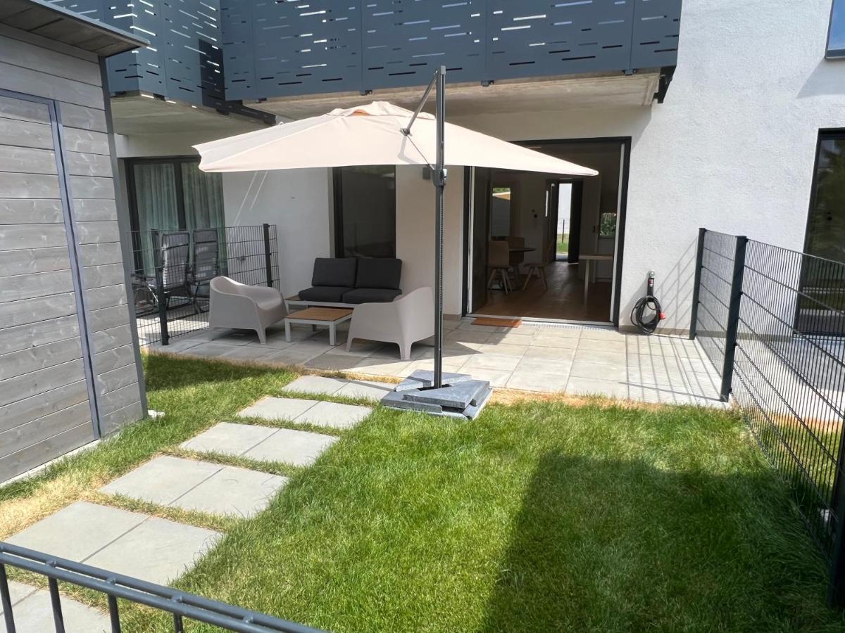 25H Spa-Residenz Best Sleep Privat Garden & Pools Neusiedl am See Exterior foto