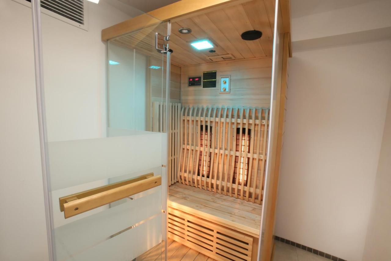 25H Spa-Residenz Best Sleep Privat Garden & Pools Neusiedl am See Exterior foto